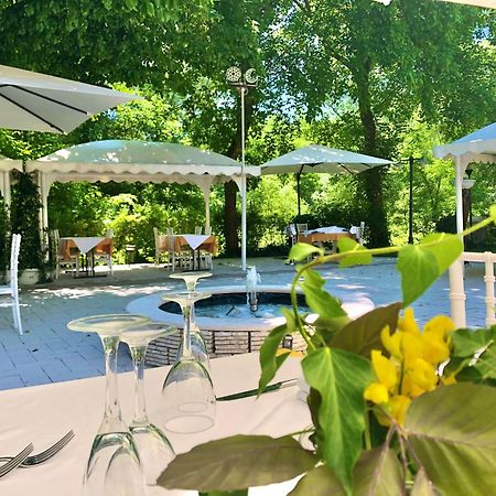Hotel La Ginestra أكوالاغنا المظهر الخارجي الصورة